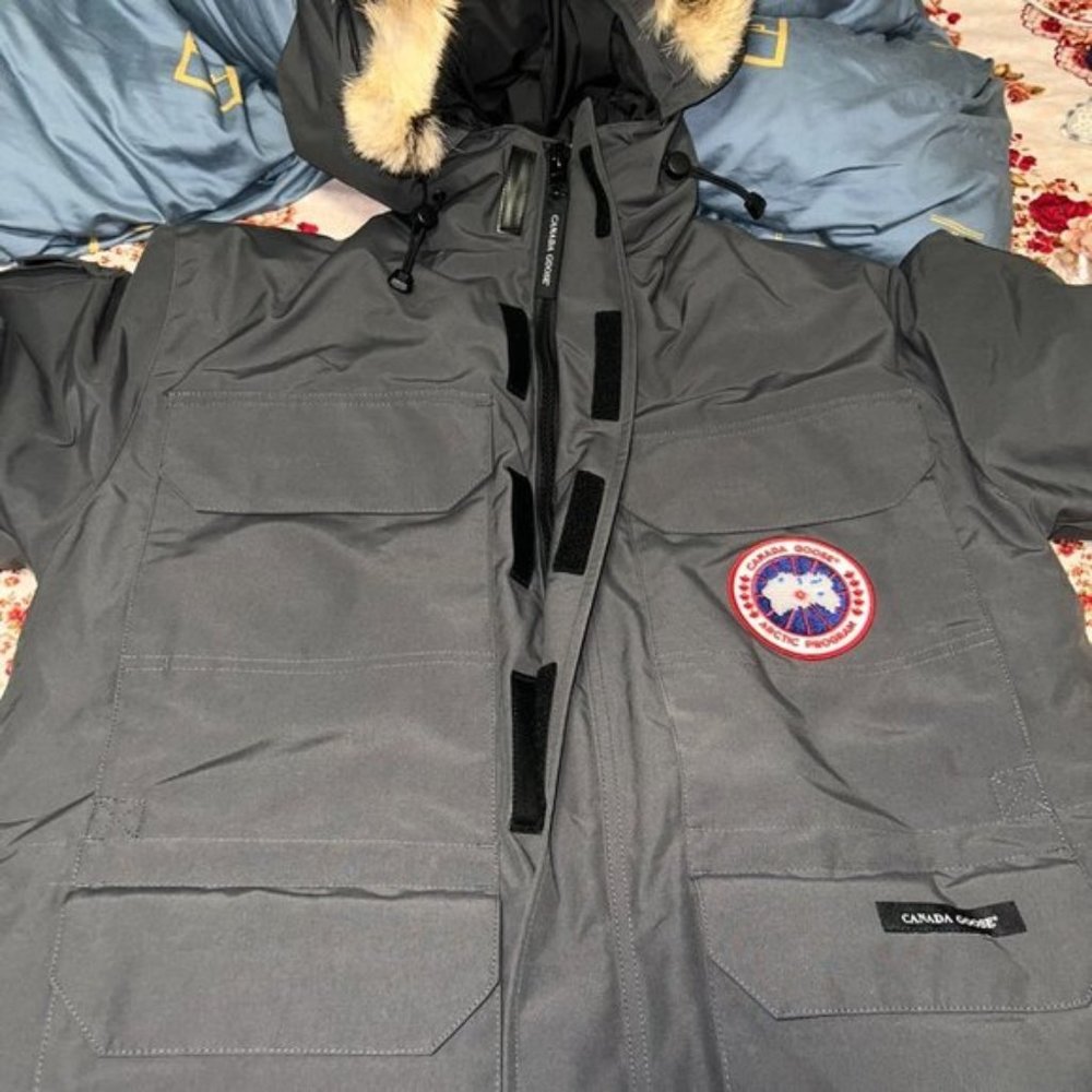 Canada Goose Wyndham Parka Jacket Coat